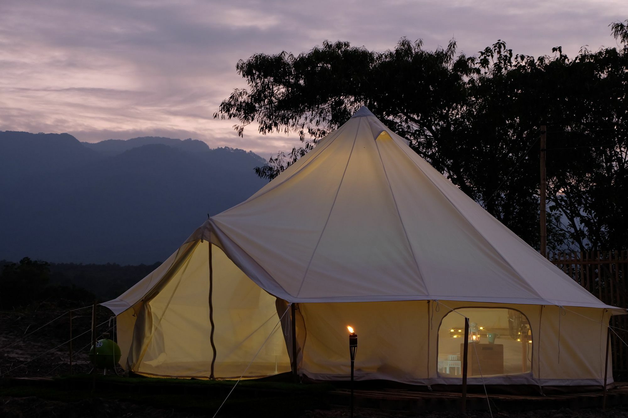 Camp Story Chiangmai Hotel Chiang Mai Luaran gambar